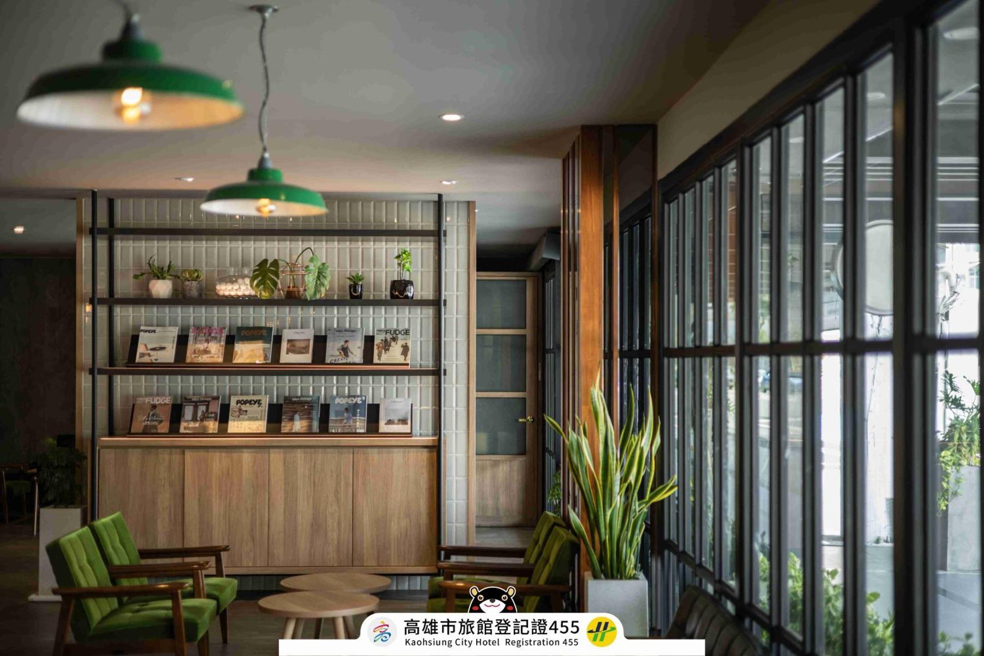 Kindness Hotel - Kaohsiung Main Station Экстерьер фото